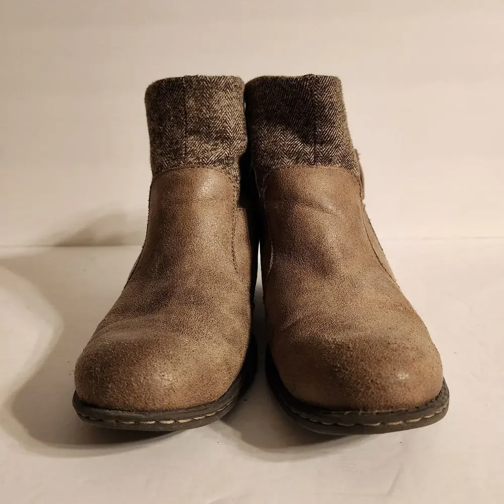 boc Bendell Ankle Boot Bootie Womens 7.5M Brown Faux Suede Fabric Tassel Boho